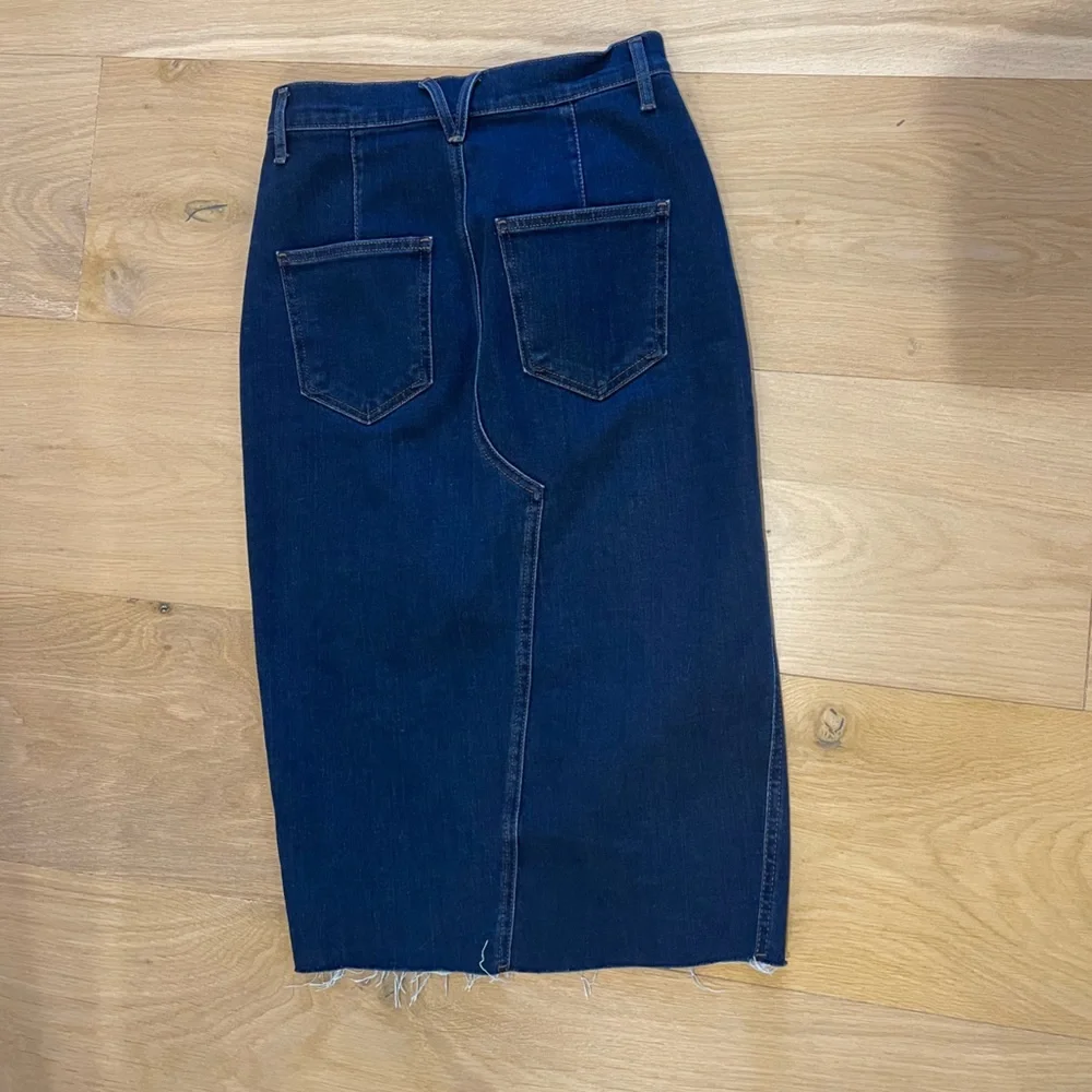 Veronica Beard Breves Denim Skirt Knee Length - Picture 5 of 7